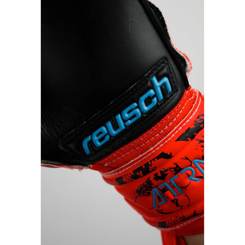 Reusch Attrakt Goalkeeper Gloves Bright Red/Future Blue/Bla 4