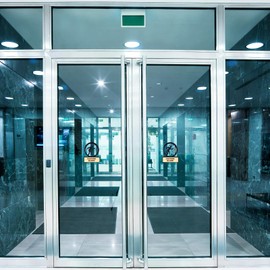 2 Pack Caution Glass Signs - 3D Acrylic Caution glass Sign Graphics - Ideal for Clear Glass Door in Businesses Public Places - 3.9" × 4.7" Self Adhesive Caution Glass Warning Sign, Safety Warning Sign