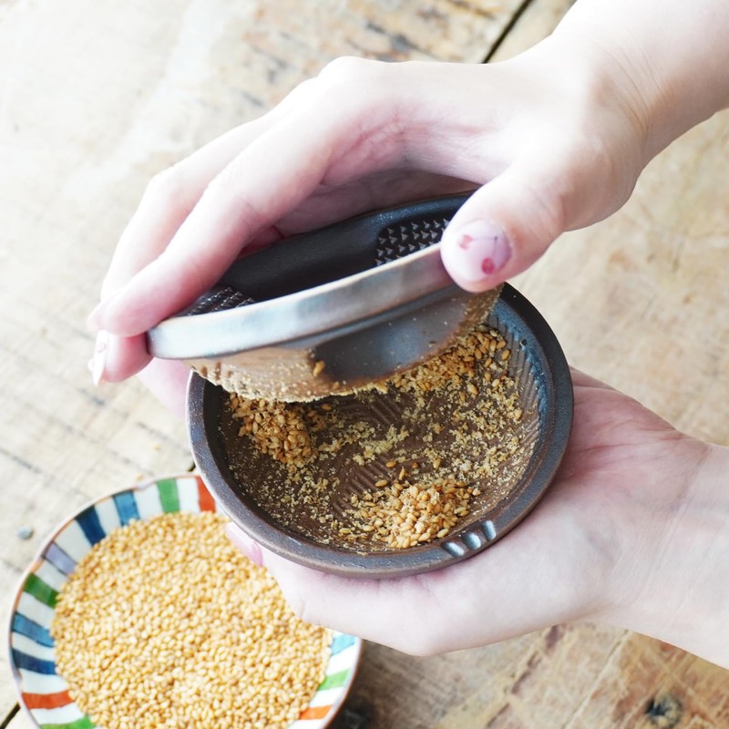 Suriusu Handheld Sesame Grinder - Multifunctional Mino Ware Ceramic Mortar