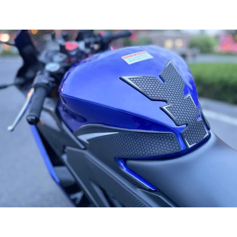Motorcycle Tank Grip Protector Pads, Anti-Slip Honeycomb Design, Compatible with