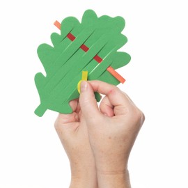 Baker Ross FE693 Autumn Weaving Kits - Pack of 6, Introductory Sewing for Beginners, Make Your Own Decoration, Ideal Kids Arts and Crafts Project