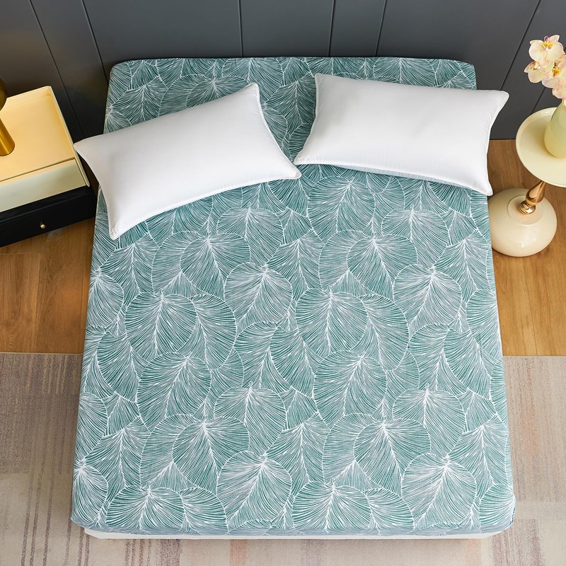 Fitted Sheet 90 x 200 cm - Tropical Leaf Pattern
