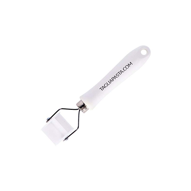 Pasta & pastry cutter, 4 straight squares every rotation, with