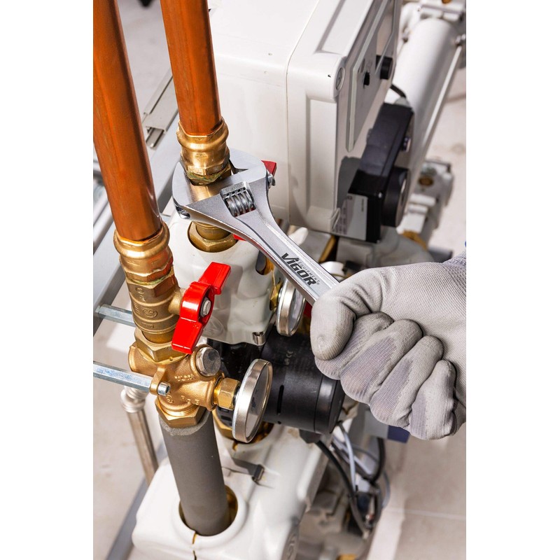 Vigor Adjustable Spanner (Wrench Size 0-33 mm) V6049 Silver