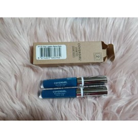 Covergirl Melting Pout Vinyl Vow Lipstick Blue. B26