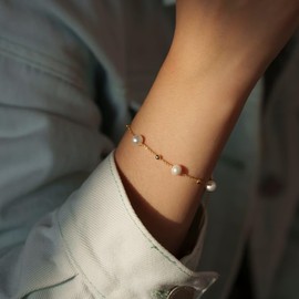 Rumgey Gold Pearl Bracelets for Women Stainless Steel Adjustable 18K Gold Dainty Pearl Bead Link Simple Cute Women's Bracelet Trend Bridesmaid Jewelry Gifts for Her Style 1