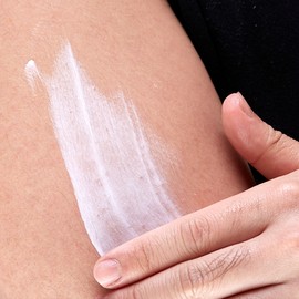 LUSH [Lush] Kama Cream 100g - Body Lotion / [러쉬] 카마 크림 100g - 바디 로션