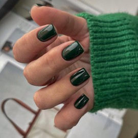 Emerald Green Press on Nails Short Square, Short Fake Nails Glue on Short Square Nails Press ons, Soft Gel Glue on Nails Short Stick on Nails for Women Thick Reusable Solid Color Acrylic Nails 24pcs