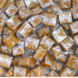 Wrapped Vanilla Caramels - 2 Pound - Individually Wrapped Caramel Candy with Rich Vanilla Flavor, Perfect for Snacking, Sharing, Baking, & Gifting, Premium Caramel Candy, Smooth & Creamy Treats for Every Occasion - Approx. 136 Pieces