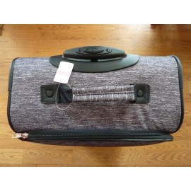 Victoria's Secret VICTORIAS SECRET PINK 20" LUGGAGE 360 WHEELIE TRAVEL CARRYON NWT NIB - MARLED