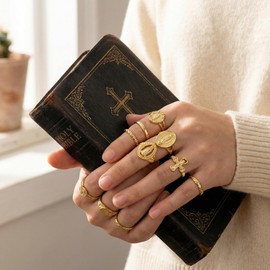 Bmpzery 10 Pcs Virgin Mary Gold Rings for Women, Adjustable Religious Catholic Guadalupe Signet Ring Set, Faith Jewelry Gifts for Church Friends, Zinc Alloy Open Ring Pack