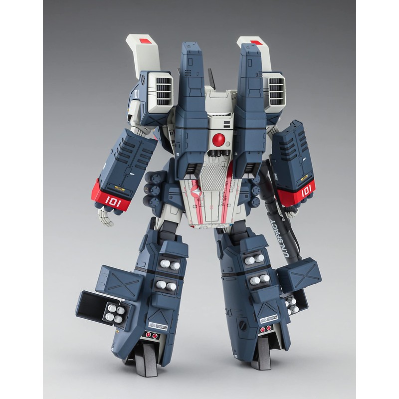 Hasegawa Super Time Fortress Macross VF-1J Armored Valkyrie (Batroid) 1/72