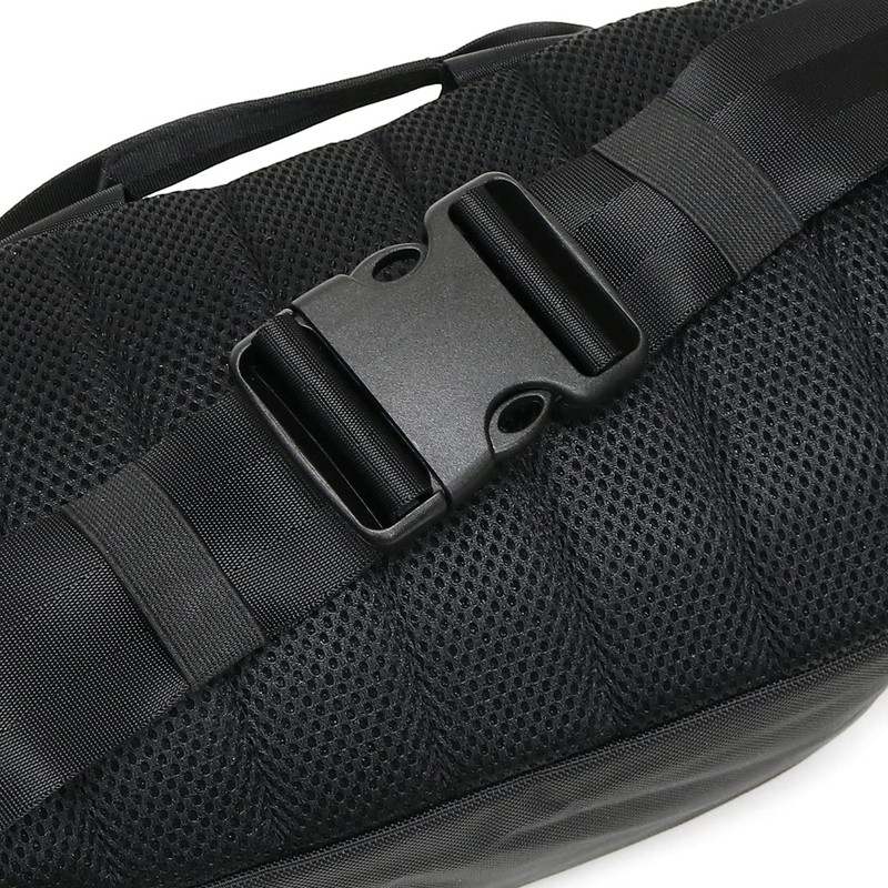 Coleman AITHRIAWAISTBAG Waist Bag, Body Bag, 2-Way, 1.5 gal (4.5