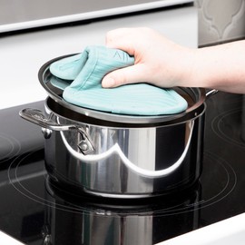 All-Clad Premium Pot Holder & Heating Pad, (2-Pack) Heat Resistant to 500 Degrees, 100% Cotton 10"x6.25" for Kitchen and Barbeque, Rainfall