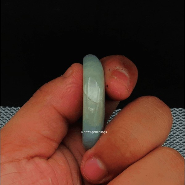 Aquamarine Thumb Worry Stone for Crystal Healing - Oval Cabochon for DIY Necklace, Easy to Carry Natural Crystal Pocket Palm Stone