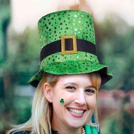 Yilistore St. Patrick's Day Green Velvet Top Hat with Shamrock,Irish Leprechaun Plush Hat for Women Men Costume Accessory Party Favors