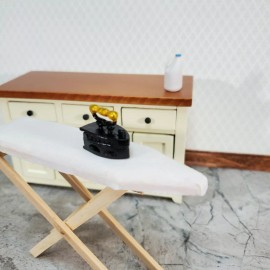 Town Square Miniatures Miniature Vintage Coal Iron 1:12 Scale Primitive Dollhouse Laundry Room Decor