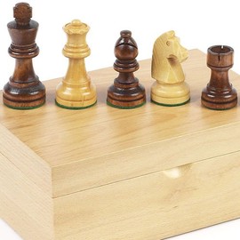 Traditional Staunton Chessmen with Wooden Storage Box - King: 3"