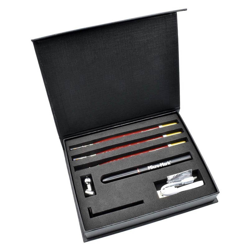 Micro-Mark BrushCam provides 10X magnification focused at the tip of