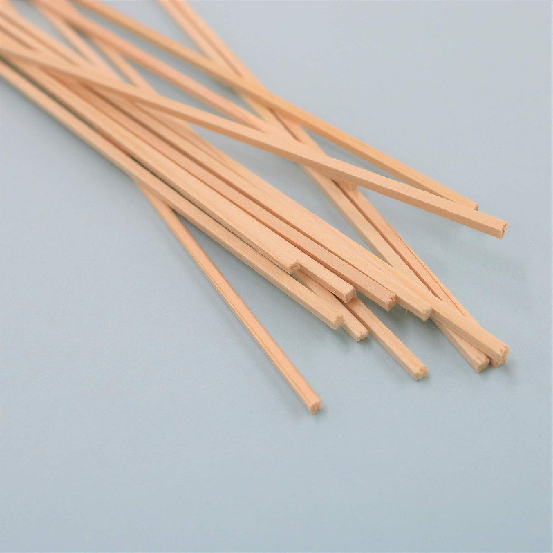 Takeda Cypress Square Lumber 2mm×2mm×300mm 14-piece set 【40-0702】