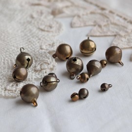6 mm/8 mm/10 mm/12 mm/14 mm, campanas de latón antiguo, mini campanas de muñeca, para proyecto de costura clásico de oso de peluche y ropa de muñeca, pueden anillo (20 piezas) (8 mm)