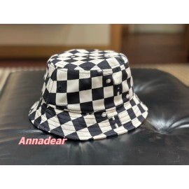 Coach NWT Coach Checkerboard Print Bucket Hat Size: M/L Black CS586