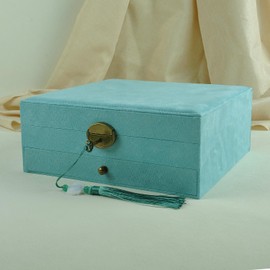 GYJOYERO Women Jewelry Box Lockable 3 Layers Large Jewelry Organizer Storage Case for Earrings Necklaces Rings Bracelets,Green Display Jewel Holder (Light Green)