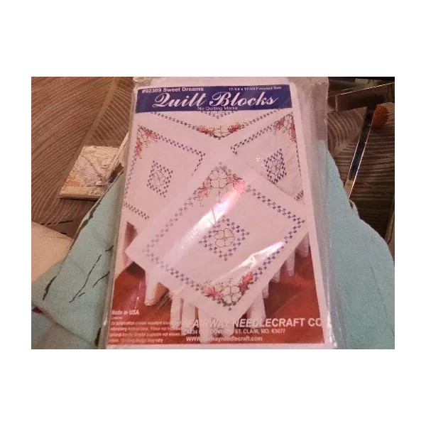 Fairway Needlecraft Stamped Quilt Blocks #92309 SWEET DREAMS.USA NEW OLD