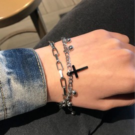 Aneneiceera Boho Cross Bracelet Silver Pearl Necklace Bracelet Freshwater Silver Paper Clip Chain Bracelet Everyday Bracelet Minimalist Hand Chain Jewellery for Women and Girls Bridesmaid Gifts, Metal