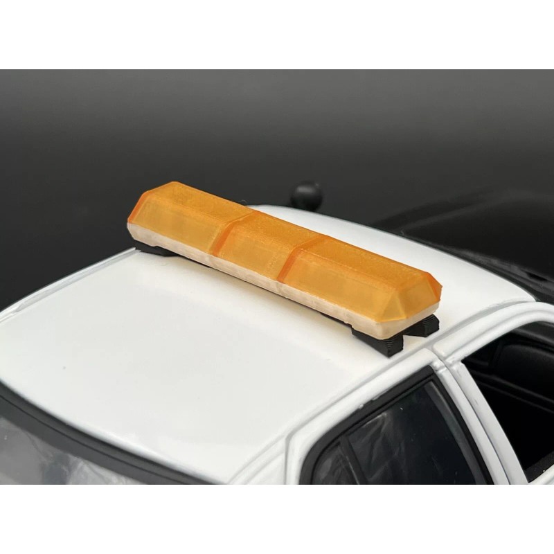 Non-operating Lightbar 1/18 Scale Amber Code 3 MX7000 Lightbar W/