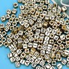 500 cuentas de letras, pulseras de plata cuadradas de acrílico