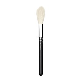 MAC 137 Long Blending Brush / 맥 137 롱 블렌딩 브러시