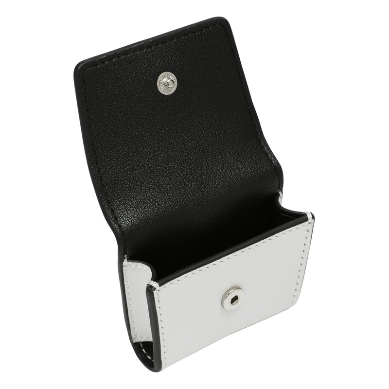 410-Pendant -CHUDY CALF ENTRY-arctic