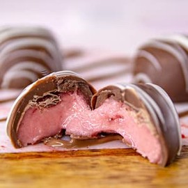 Wockenfuss Candies Strawberry Creams, Milk Chocolate - 2lb