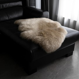 AGFNGE Sheepskin Rug, Fluffy Shaggy Area Rug, Super Soft 24‘’ x 36‘’ Sheepskin Hair Rug, Plush Rug, Decorative Rugs for Bedroom, Children's Room, Living Room (Khaki Camel, 24" x 36")