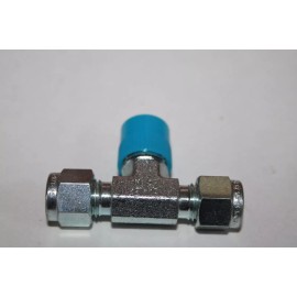 Swagelok 1/4" Tube x 1/4" Tube x 1/4" MNPT Male Run Tee Dk-Lok DTBM 4-4N- Carbon Steel