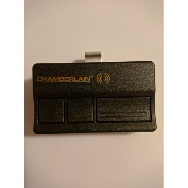 Chamberlain Group, Inc. Chamber Remote Controller IC:2666A #1573 FCC ID:#HBW1573 (Assembled In Mexico 41A6127-1)