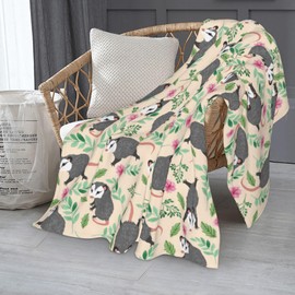 Cvrozpwy Possum Blanket for Adult Kids Opossum Lovers Gift Blanket Warm Soft Fluffy Opossum Flowers Throw Blanket Possum Stuffed Animal Blanket for Sofa Bed Home Decor Christmas Birthday Gifts 50"X40"
