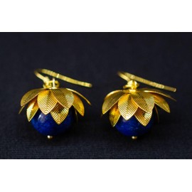 Miniblings Flower Blossom Pearl Golden Earrings Drop Earrings Grape Gold Blue – Handmade Fashion Jewellery I Earrings Gold-Plated, Metal, pearl, not known
