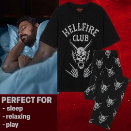 Stranger Things Mens Pyjamas Set, T-Shirt & Long Bottoms, Teens PJs Comfy Loungewear with Pockets, Soft Nightwear, Gifts for Him (L, Black)