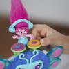 Hasbro Trolls B9885100 - Trollstadt DJ-Käferpult mit Poppy Spielset