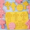 8 Pieces Cute Christian Cross Cookie Cutters Plastic Cookie Stamps