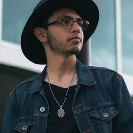 ROMANTICWORK Sports Chain 925 Sterling Silver Hockey / Running / Football / Volleyball Pendant Necklace Sports Jewellery Gift for Women Men Boys Girls, Sterling Silver