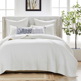 Greenland Home Textured Fashion Bedding Set, 3-Piece Full/Queen, Monterrey Antique White