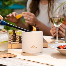 Murphy's Naturals Refillable Mosquito Repellent Candle | White | DEET FREE | Plant Based Essential Oils | Soywax, Beeswax Blend | One 9oz Candle included