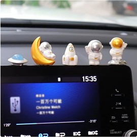 NMOHYDEU Astronaut Dashboard Decorations Car Interior Accessories, Set of 5 Astronaut Stocking Stuffers Mini Figurine Space Themed Home Office Decor for Men Boy