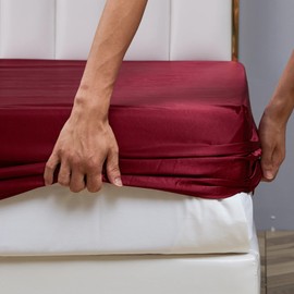 Satin Red Single Fitted Sheet Silky Fitted Bed Sheet, Deep Fit Pocket Fitted Sheet Only, Luxury & Ultra Soft Bedding Fitted Sheet Single Bottom Bed Sheets Sold Separately