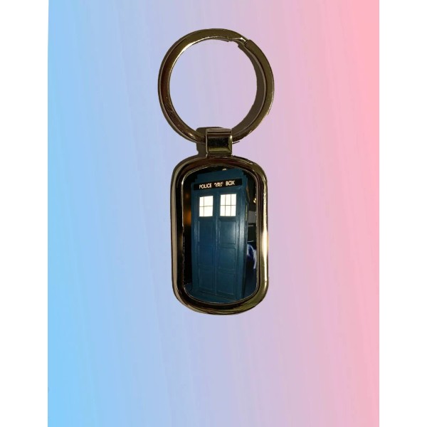 Tardis Time travel dr who police box KEY RING