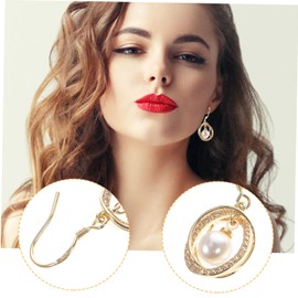 Beavorty Geometric Oval Imitation Pearl Earrings for Women Studs with Delicate Road Pattern Design Elegant Lightweight Jewelry for Daily Wear Parties Weddings and