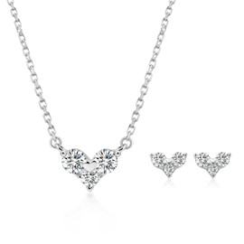 Free Bird Women's Necklace with Warm Heart, Three Granules, 5A Zirconia, Hypoallergenic, Pendant, Women's Collarbone Chain, Delicate Jewelry, Accessory, Mother's Day, Birthday Gift, Mother's Day Gift